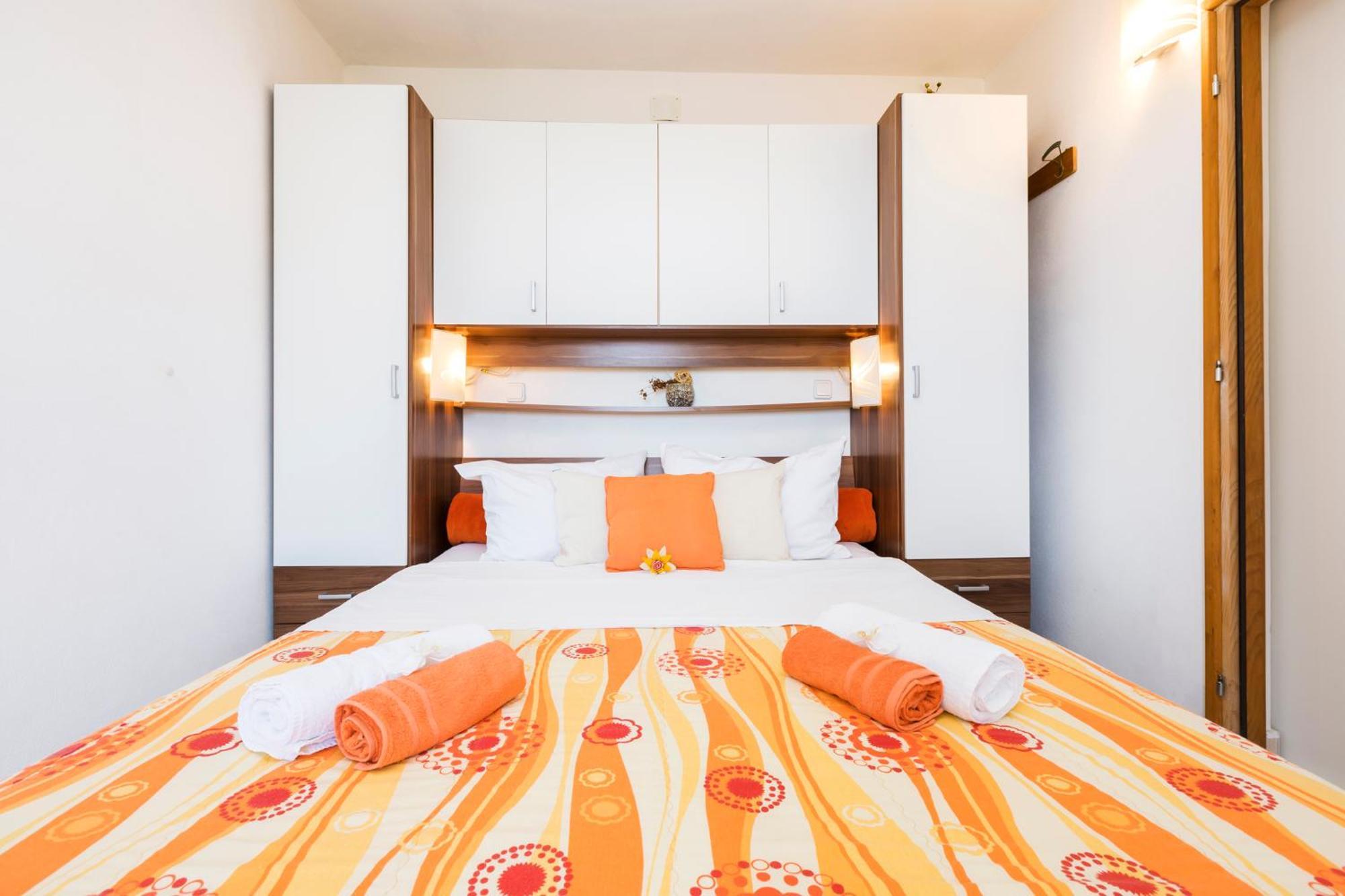 Apartmani I Soba Roberto I Mirjana Валун Екстер'єр фото