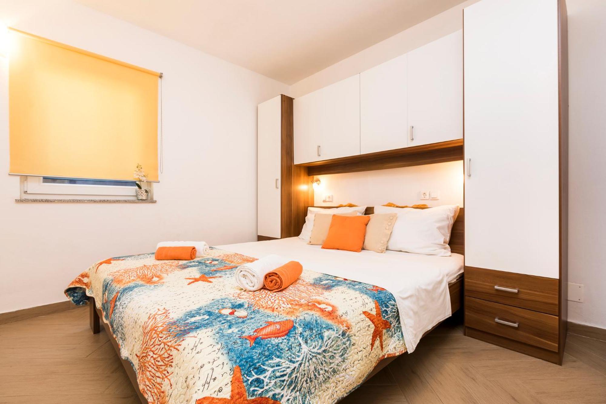 Apartmani I Soba Roberto I Mirjana Валун Екстер'єр фото